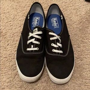 Black Keds
